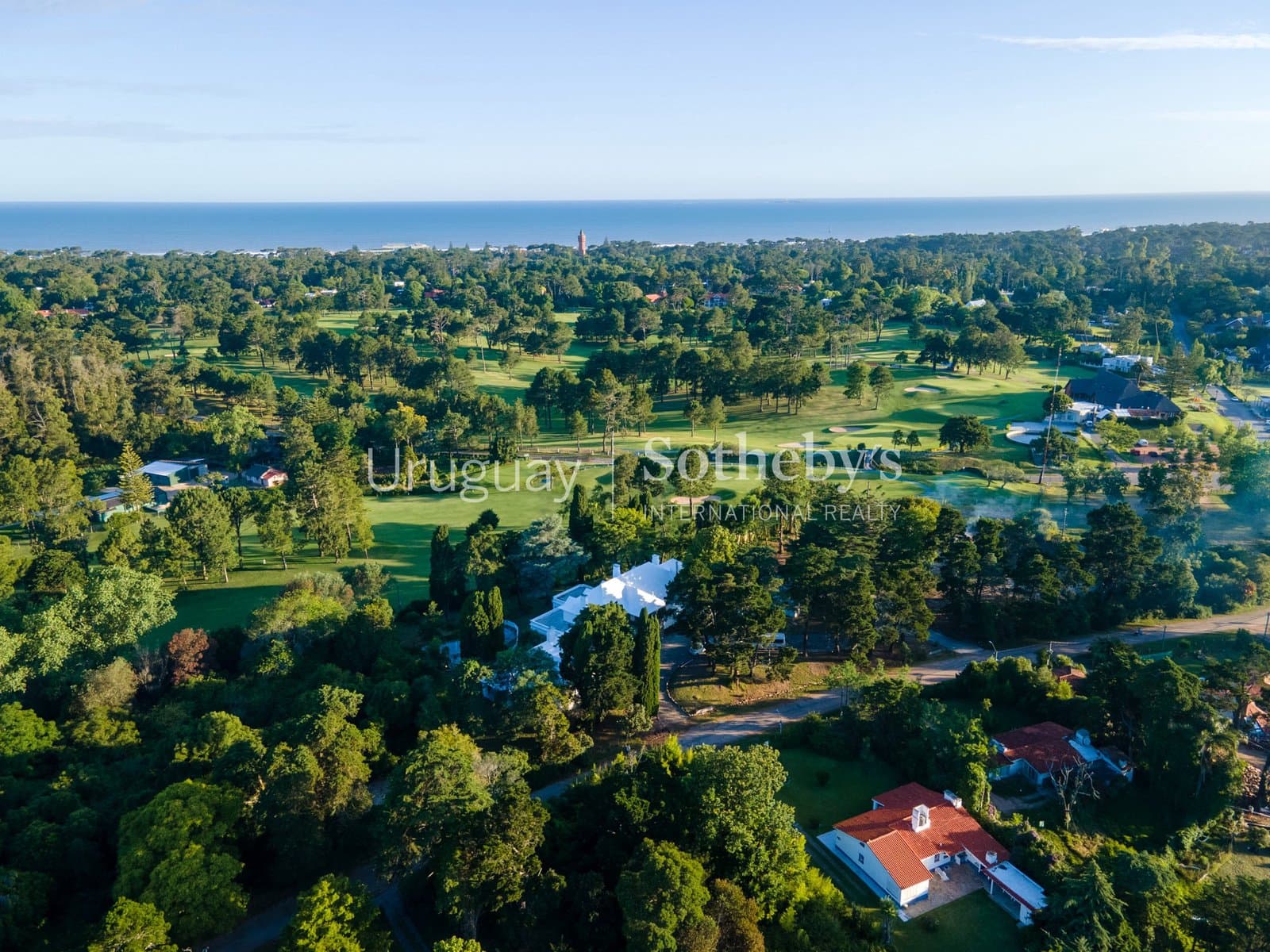 Icónica mansión sobre el Golf de Punta del Este