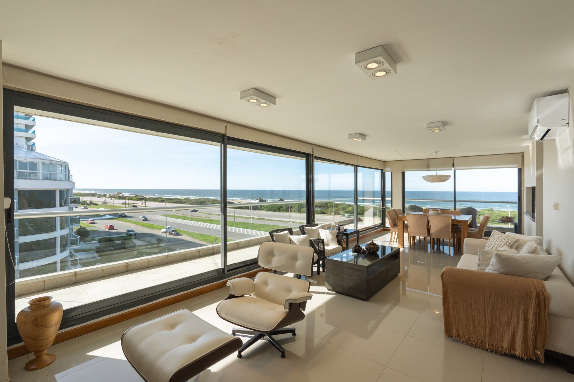 Penthouse frente al mar en Bravíssima 6 | Playa Brava — miniatura 3