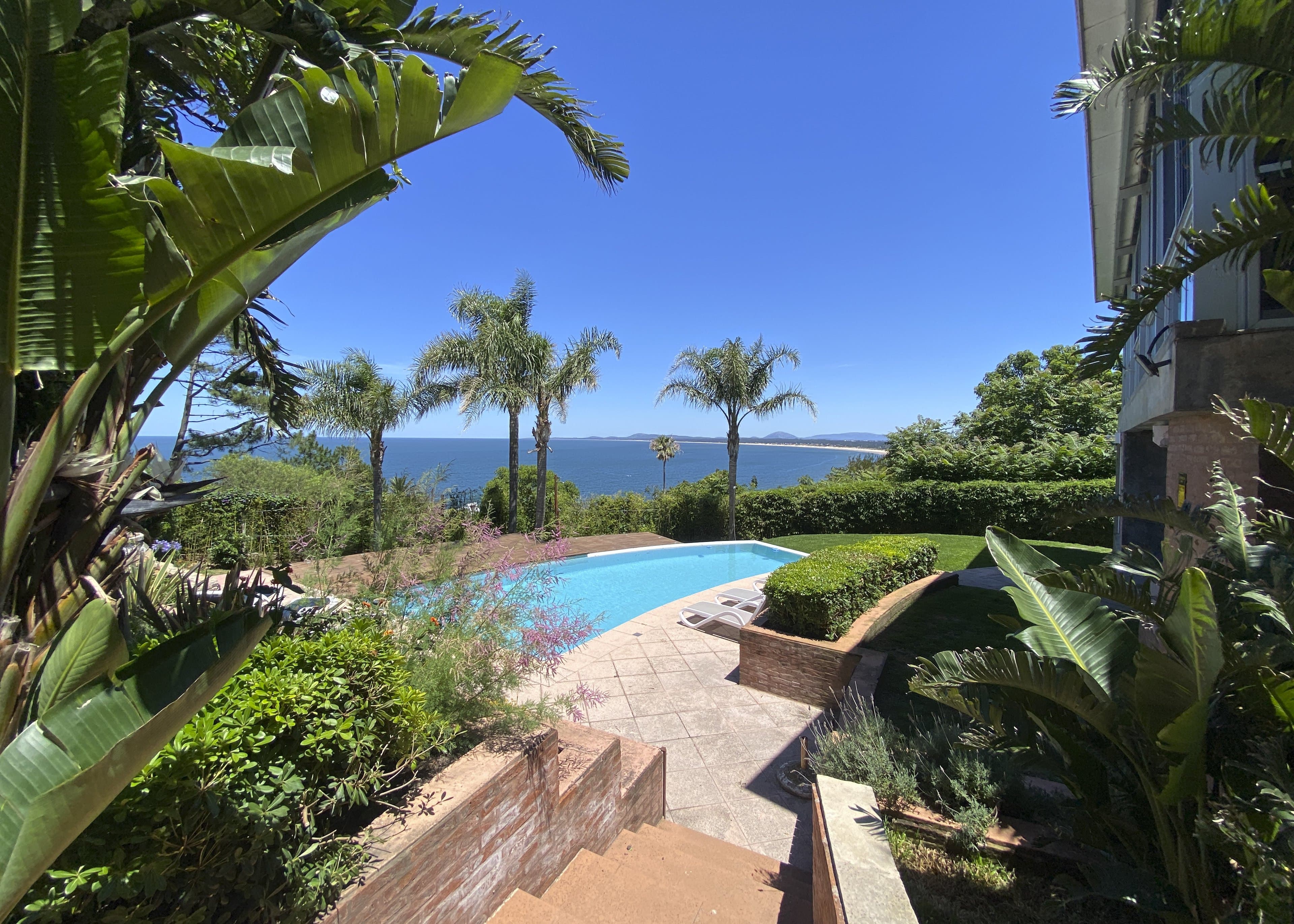 Excelente casa en Punta Ballena.