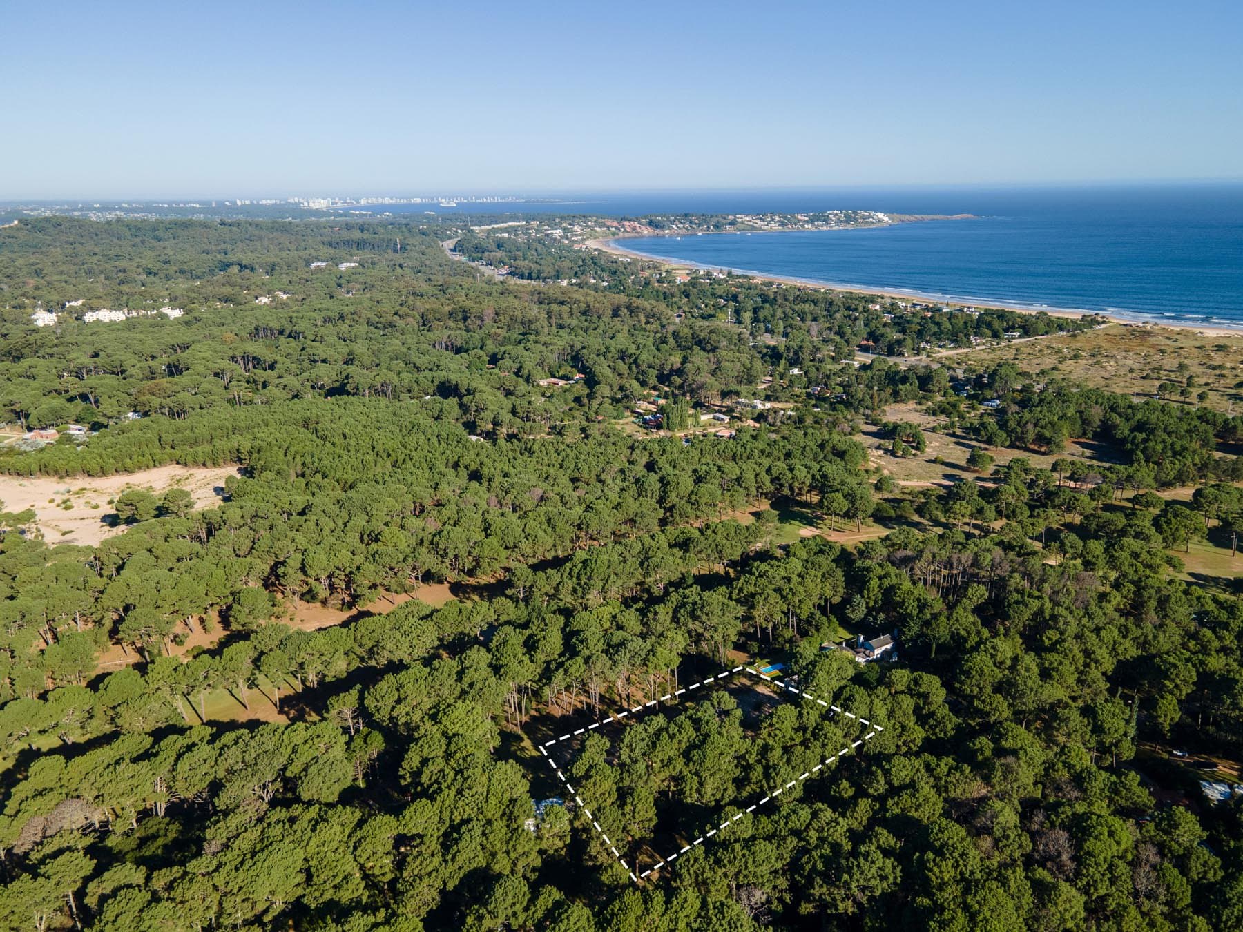 Espectacular Terreno sobre el Golf Club del Lago