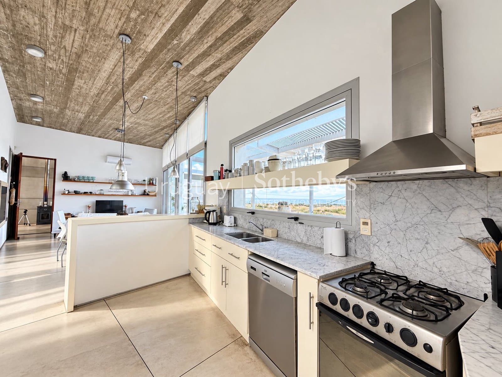 Casa Moderna en El Chorro a Pasos del Mar — miniatura 3