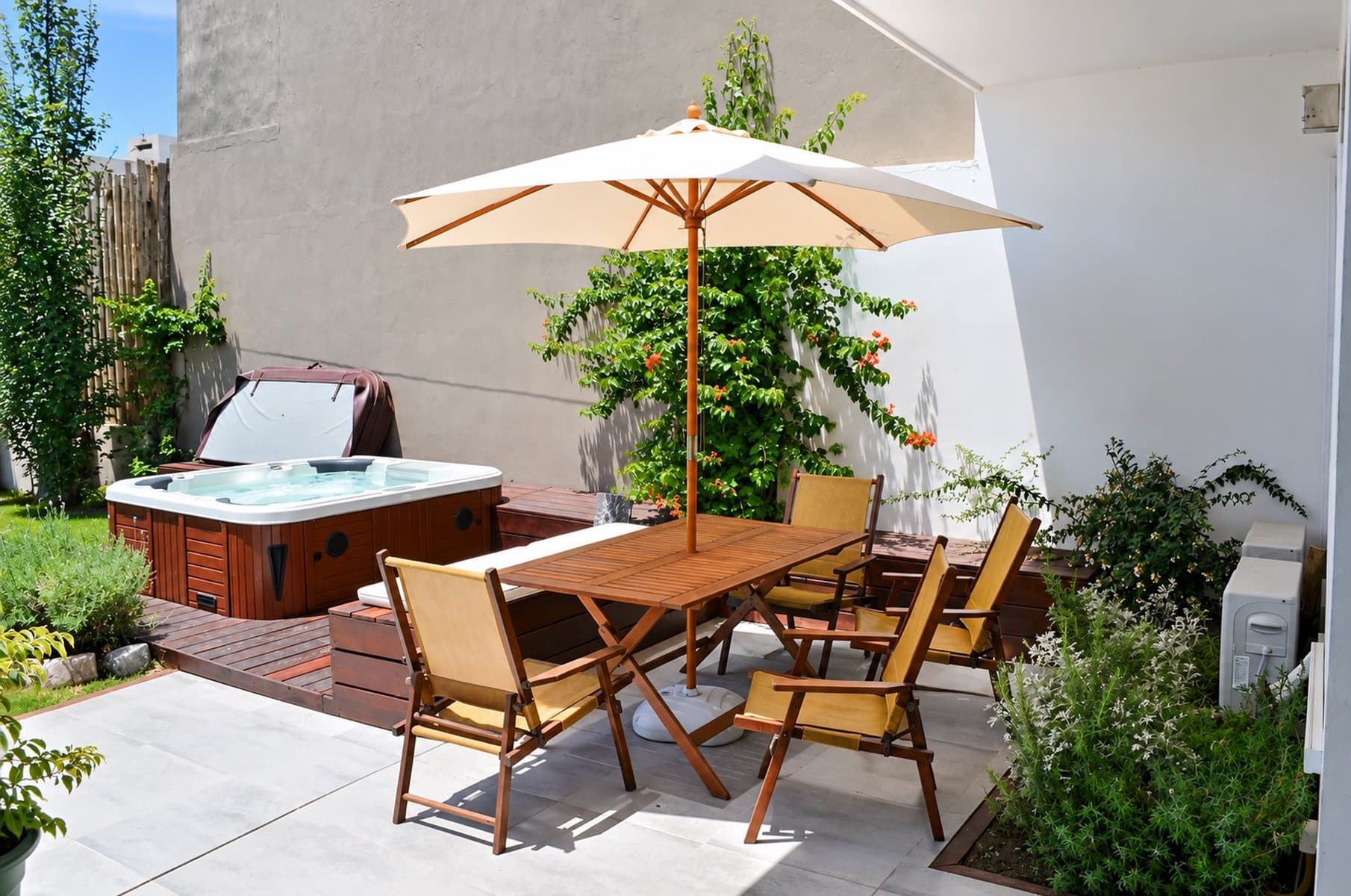 Departamento con Patio Privado y Jacuzzi — miniatura 2