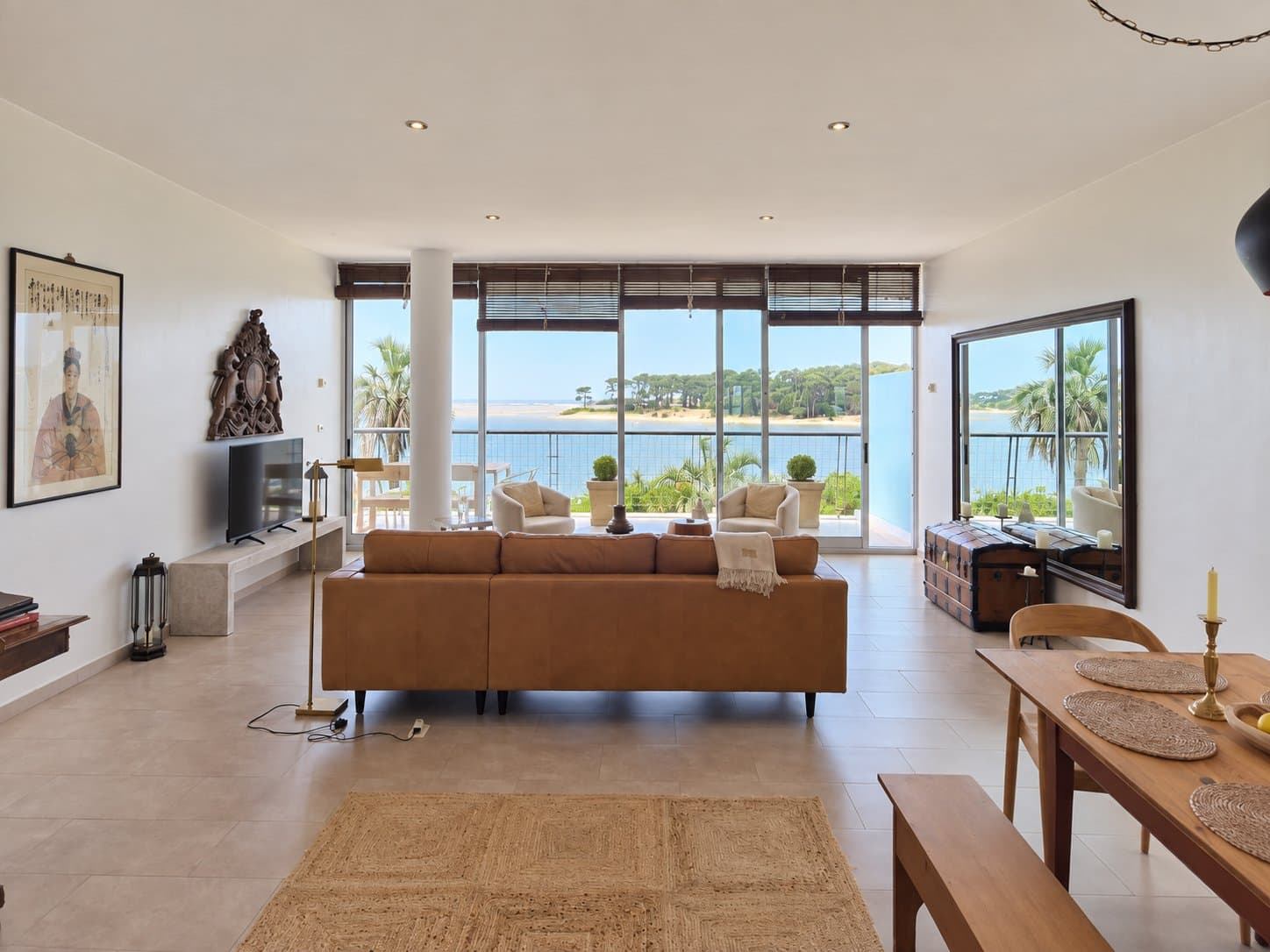 Exclusivo Apartamento con Vista al Mar — miniatura 3