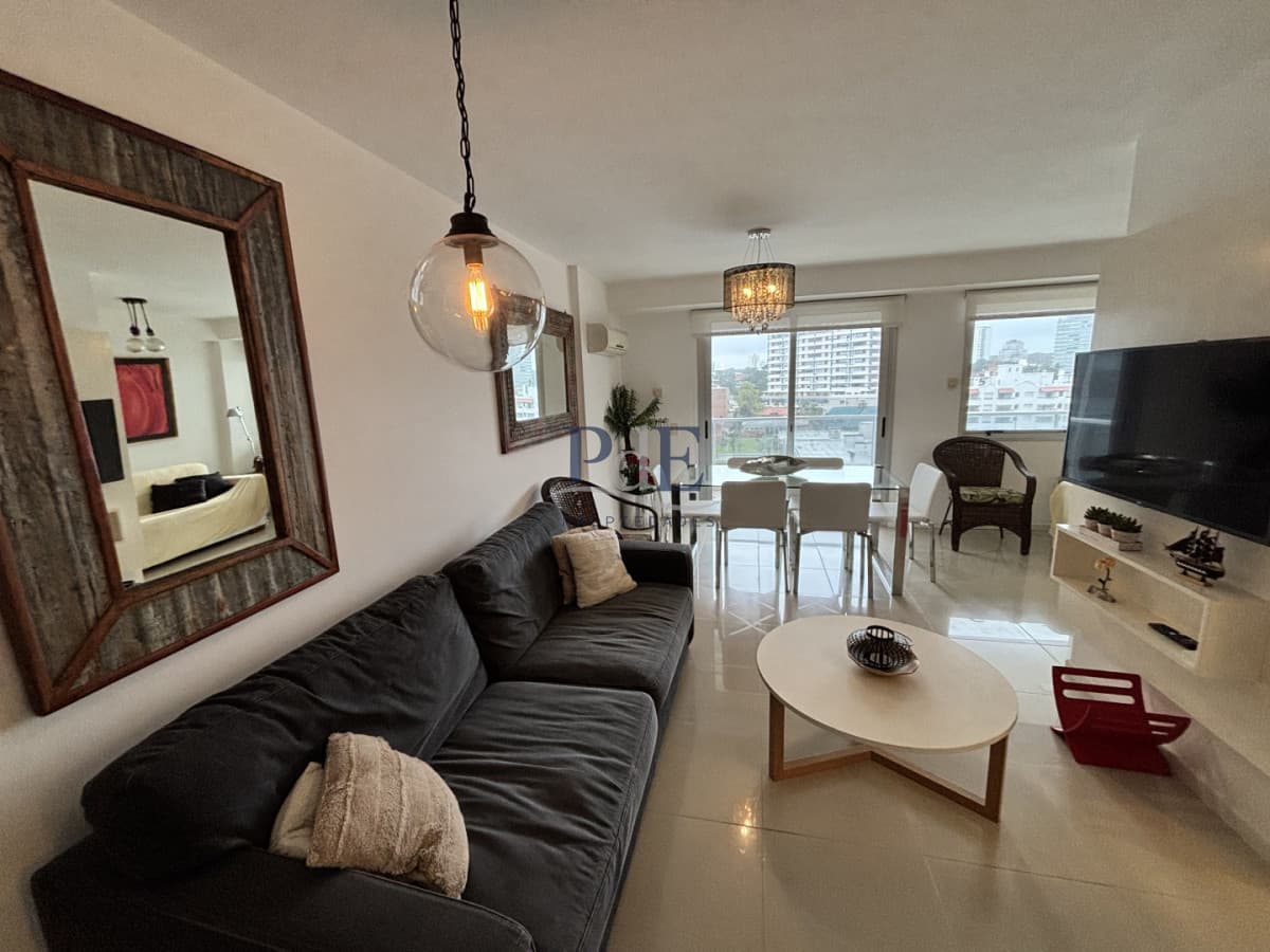 Apartamento 2 Dormitorios 2 baños | Venta o alquiler anual | Aidy Grill, Punta del Este