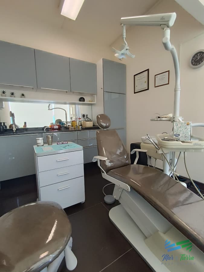 Daily Rental Dental Office in Maldonado Downtown - Excellent Location