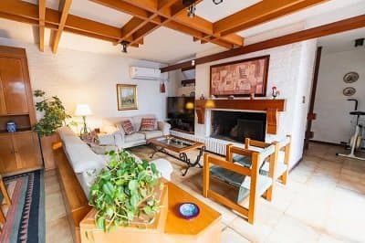 Casa, 5 Dormitorios, 3 baños, 329 m2